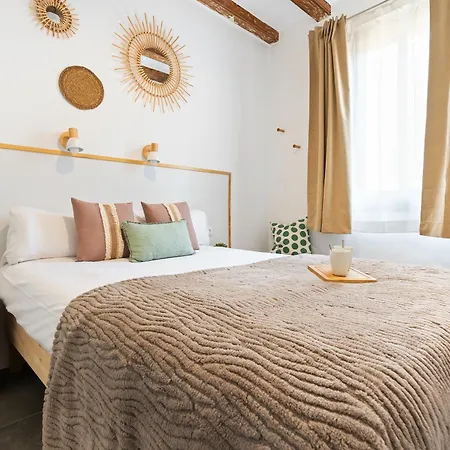 Almirall 51 Apartment *